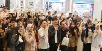 Just Speak Indonesia menghadirkan rangkaian kegiatan edukatif melalui Just Speak Twelversary Special Stage dan Story Time untuk mengembangkan kemampuan bahasa Inggris serta kepercayaan diri peserta didik.